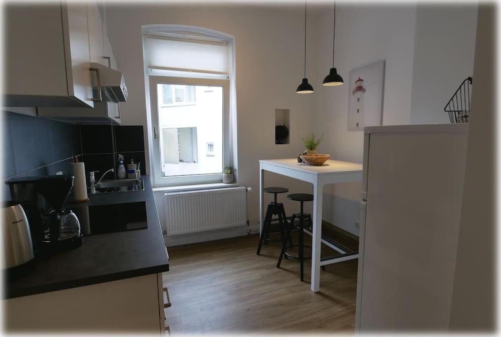 Gemuetlich - 2 Zimmer-Altbau, 24H Check-In Kiel Exteriér fotografie