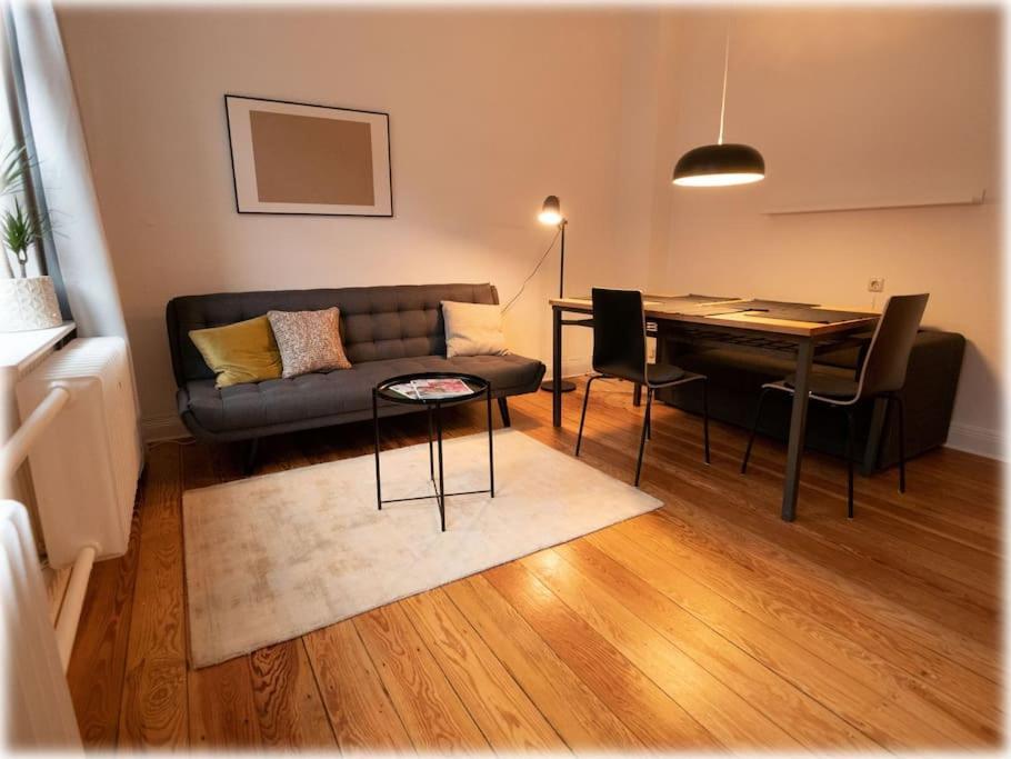 Gemuetlich - 2 Zimmer-Altbau, 24H Check-In Kiel Exteriér fotografie